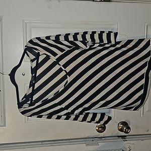 Asymmetrical stripe top ACW size L